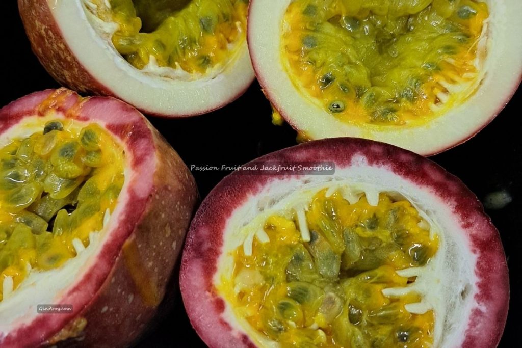 Passion Fruit and Jackfruit Smoothie (1) Passion Fruit and Jackfruit Smoothie