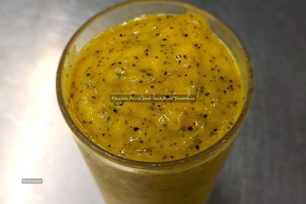 Passion Fruit and Jackfruit Smoothie (4) Passion Fruit and Jackfruit Smoothie