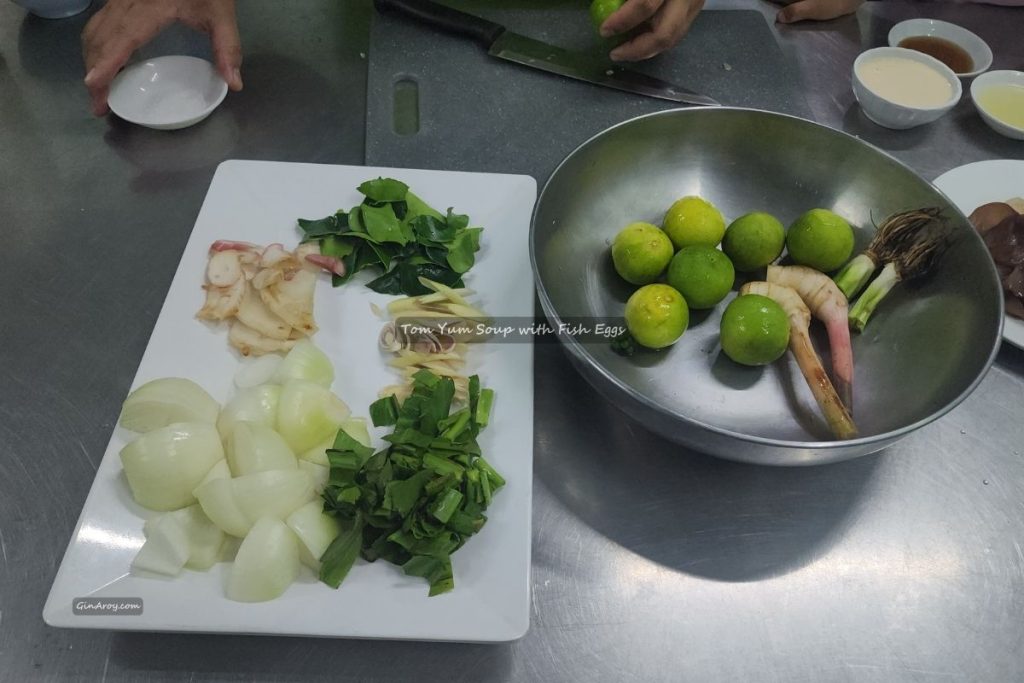 Tom Yum Soup with Fish Eggs (2) Tom Yum Soup with Fish Eggs