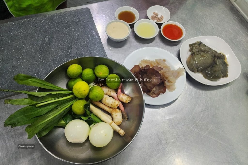 Tom Yum Soup with Fish Eggs (3) Tom Yum Soup with Fish Eggs