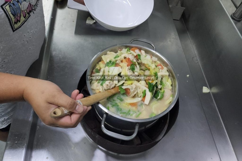 Tom Kha Kai (Chicken Coconut Soup)