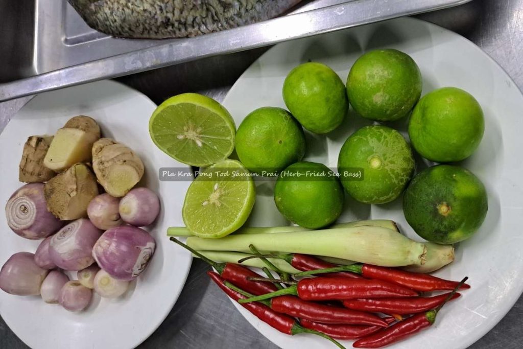 Pla Kra Pong Tod Samun Prai (Herb-Fried Sea Bass)