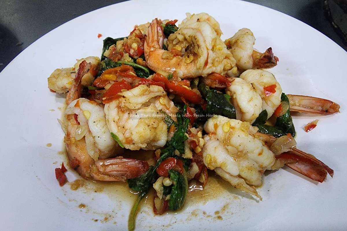 Home 1 Featured Easy Thai Family Meals With Fresh Herbs